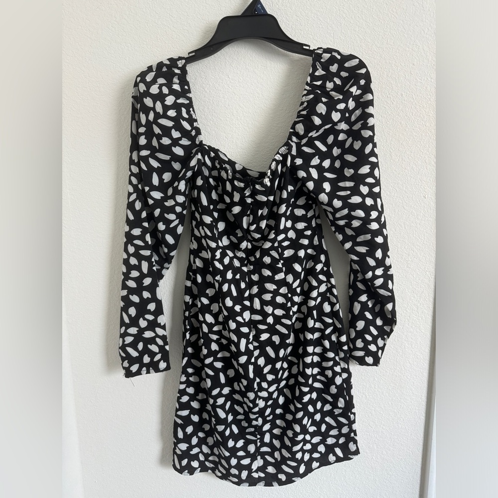 Pretty little thing dress